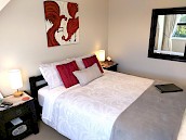 B&B