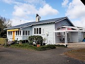 B&B