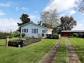 B&B