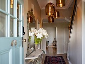 B&B