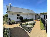 B&B